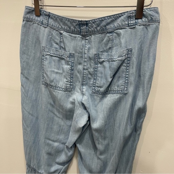 Loft Chambray Cargo Jogger Pants Light Blue 4 Petite - Picture 4 of 7